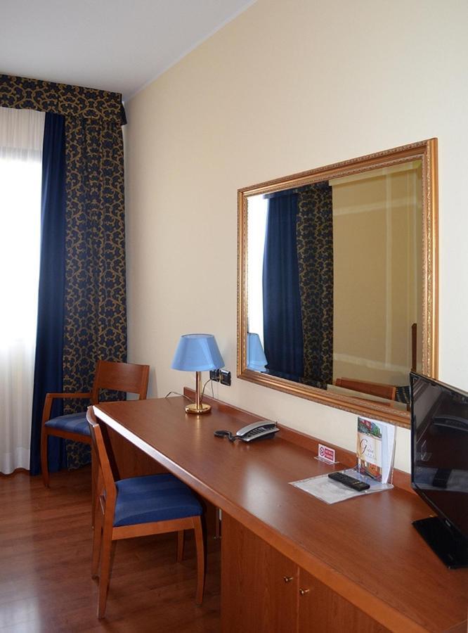 Hotel Ristorante Giada Grumolo delle Abbadesse Екстериор снимка